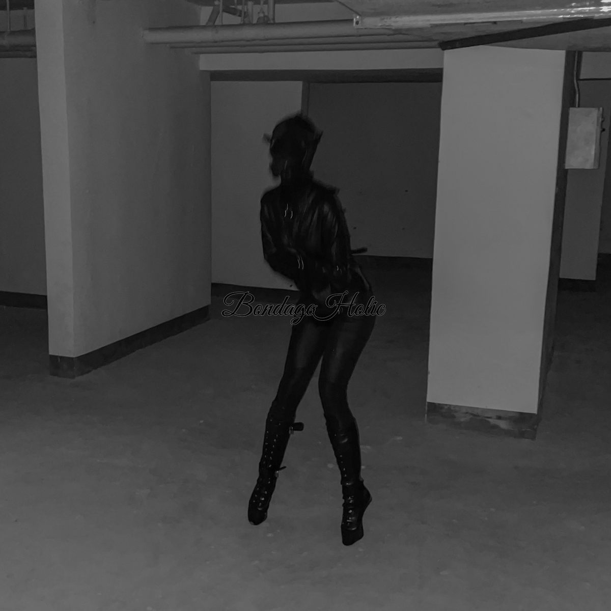 Bondageholic tweet media