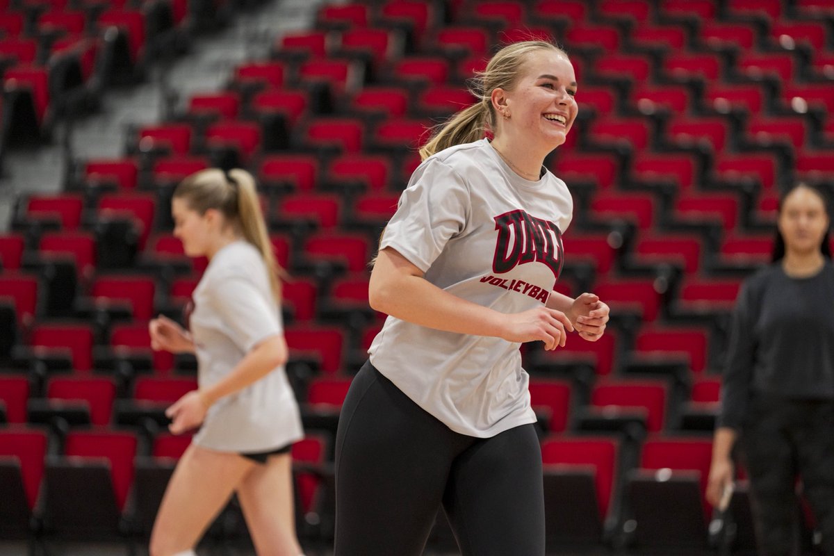 UNLV Volleyball tweet media