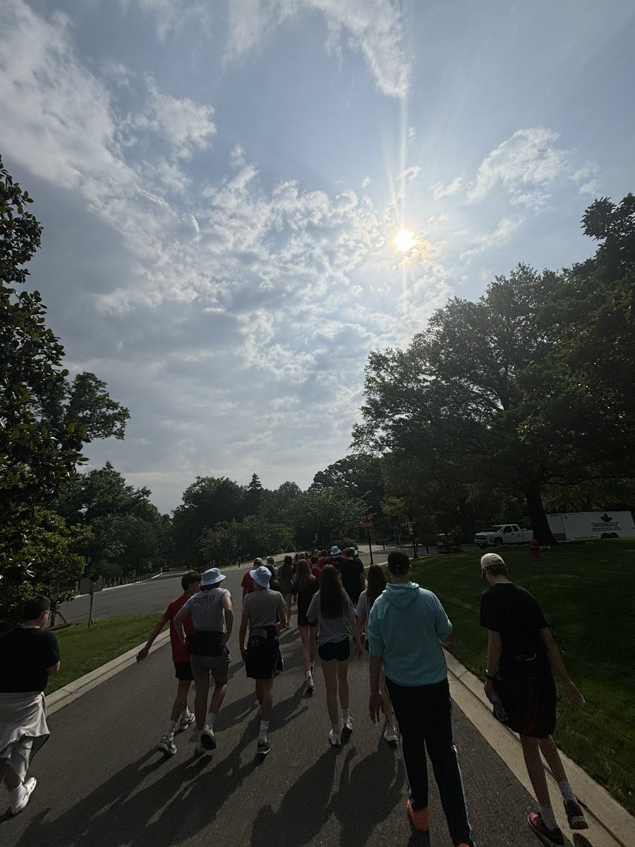 MathWithMsBretz's tweet image. Beautiful morning for a third day in DC at Arlington National Cemetery for the changing of the guard, wreath changing ceremony, and visiting of some famous gravesites.