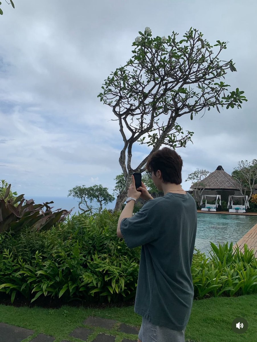 Cool husky + view = 😍 #TransitLove #TransitLove2 #환승연애2 #LeeNayeon #이나연 #NamHeedoo #남희두 #HeeNa