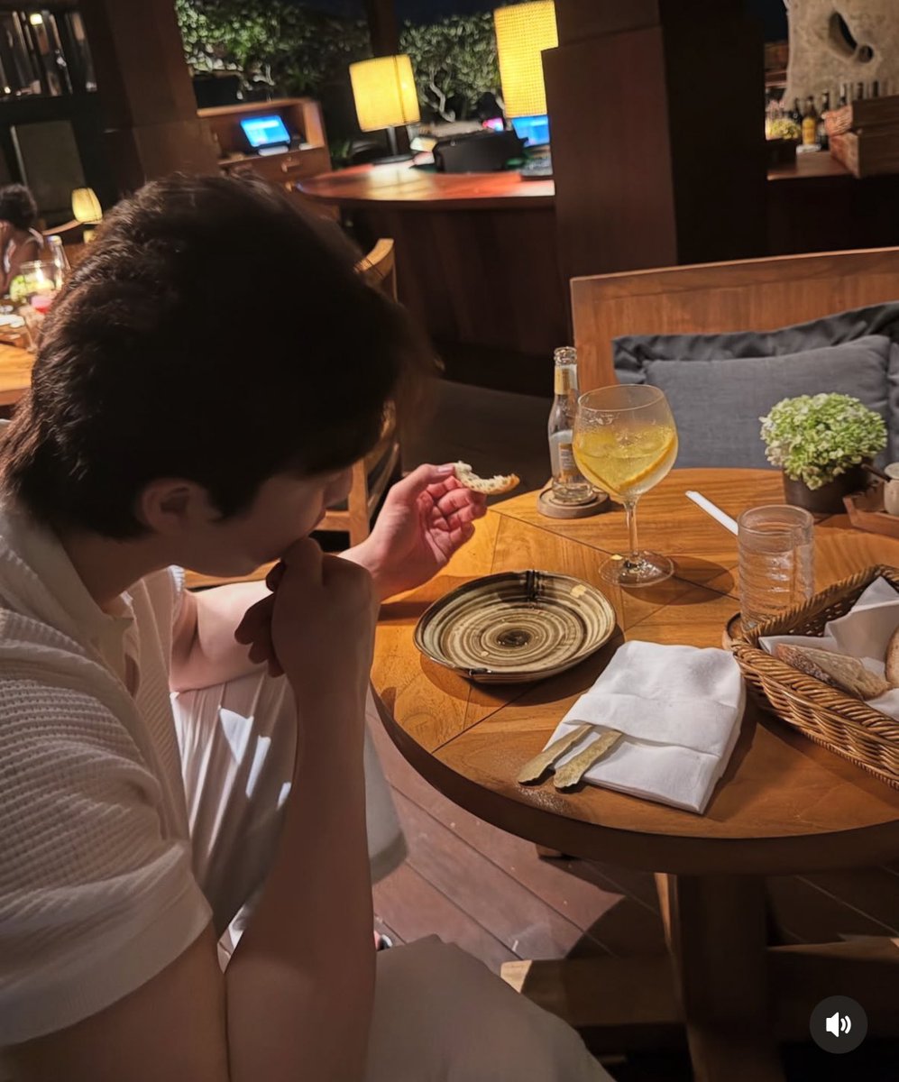 Cool husky + view = 😍 #TransitLove #TransitLove2 #환승연애2 #LeeNayeon #이나연 #NamHeedoo #남희두 #HeeNa