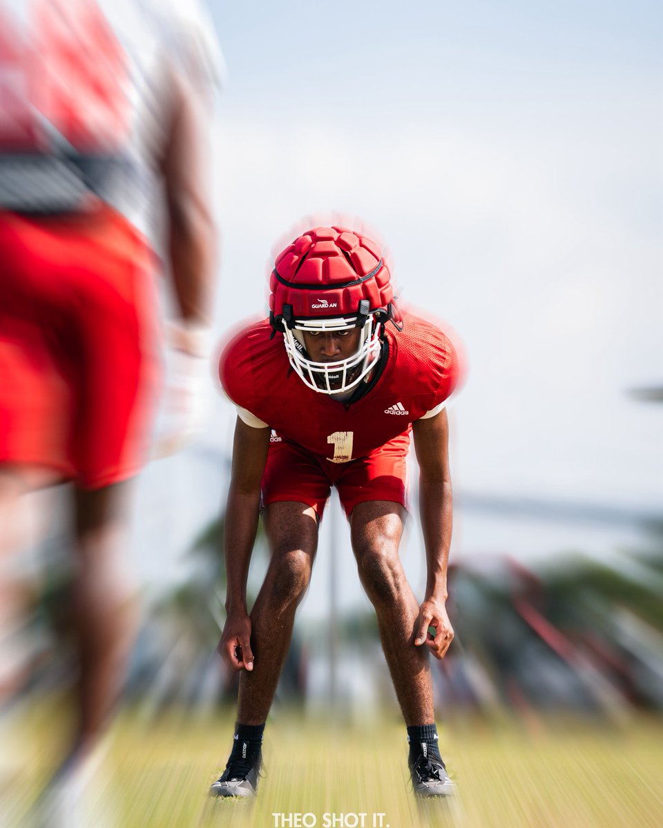 staytune_jay772's tweet image. Tunnel vision 🔐 @VBFootball #classof2027 #SpringPractice