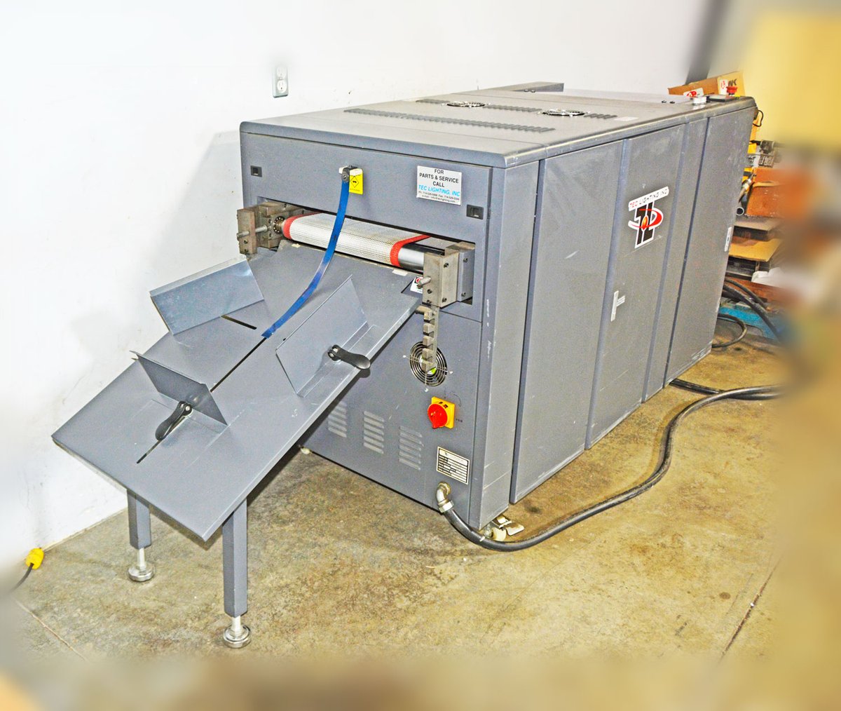 usedpresses's tweet image. ⚠️  Tech Lighting UV Coater 18” Available ⚠️

▶️ Coater
▶️ With a manual feeder

Visit ow.ly/zJrM50VTUCA 👈
Call us at  ☎️+1 (416) 752-4488 or e-mail machines@printersparts.com for more details.

#usedpresses #TechLighting #TL #Coater