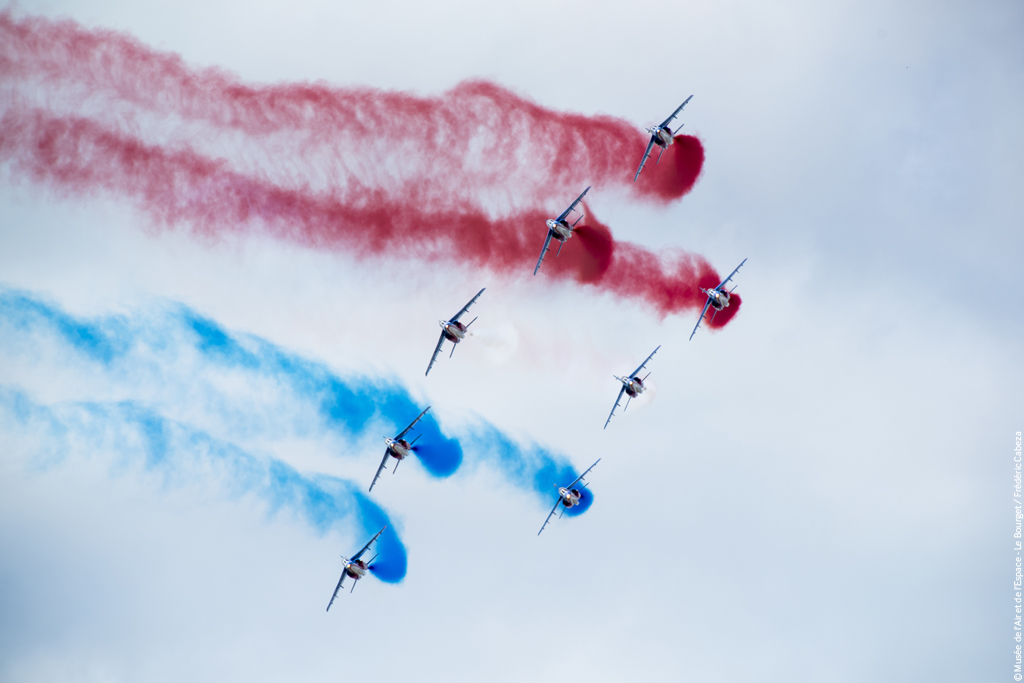 Musée de l'Air et de l'Espace (@museeairespace) on Twitter photo #CeJourLà #OnThisDay - Le 17 mai 1953, naissance de la <a href="/PAFofficiel/">Patrouille de France</a> lors du meeting de l’air d’Alger Maison-Blanche, le commentateur Jacques Noetinger désigne sous ce nom les 4 Republic F-84 de la 3e escadre de chasse. Cette appellation sera validée plus tard par l’<a href="/Armee_de_lair/">Armée de l'Air et de l'Espace</a> #CeJourLà #OnThisDay - Le 17 mai 1953, naissance de la <a href="/PAFofficiel/">Patrouille de France</a> lors du meeting de l’air d’Alger Maison-Blanche, le commentateur Jacques Noetinger désigne sous ce nom les 4 Republic F-84 de la 3e escadre de chasse. Cette appellation sera validée plus tard par l’<a href="/Armee_de_lair/">Armée de l'Air et de l'Espace</a>