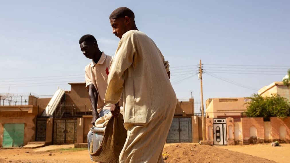Achim Steiner (@asteiner) on Twitter photo 83.4M people are internally displaced by conflict & disaster - a 10% rise in just one year. Behind each number: a life uprooted.
From DRC to Sudan, Ukraine to Afghanistan, <a href="/UNDP/">UN Development</a> works with communities to rebuild, recover & address root causes.
go.undp.org/UGw 83.4M people are internally displaced by conflict & disaster - a 10% rise in just one year. Behind each number: a life uprooted.
From DRC to Sudan, Ukraine to Afghanistan, <a href="/UNDP/">UN Development</a> works with communities to rebuild, recover & address root causes.
go.undp.org/UGw
