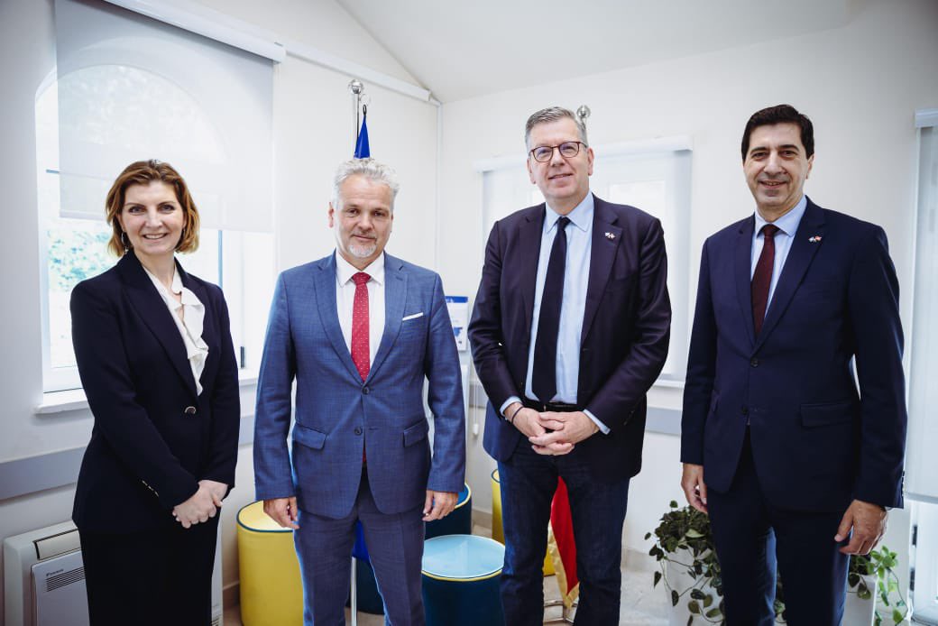 Good exchange today with IOM Regional Director Erken. Under the EU-funded project to strengthen Montenegro’s Integrated Border Management, we are jointly supporting 🇲🇪 in meeting the key benchmarks on migration, asylum and visa policy. 🇪🇺🇲🇪