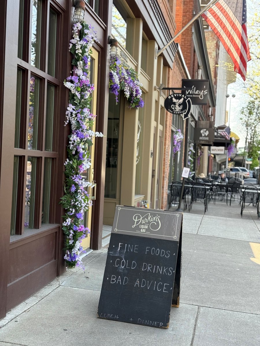 revival_tea's tweet image. We’re all decked out and ready for tomorrow’s Torchlight Lilac Parade 💜🌸

Stop by @RevivalTeaCo for bold brews, good vibes &amp;amp; front-row views in downtown Spokane.

#LilacParade #SpokaneEvents #RevivalTea #PhoenixCafe #TeaWithPurpose