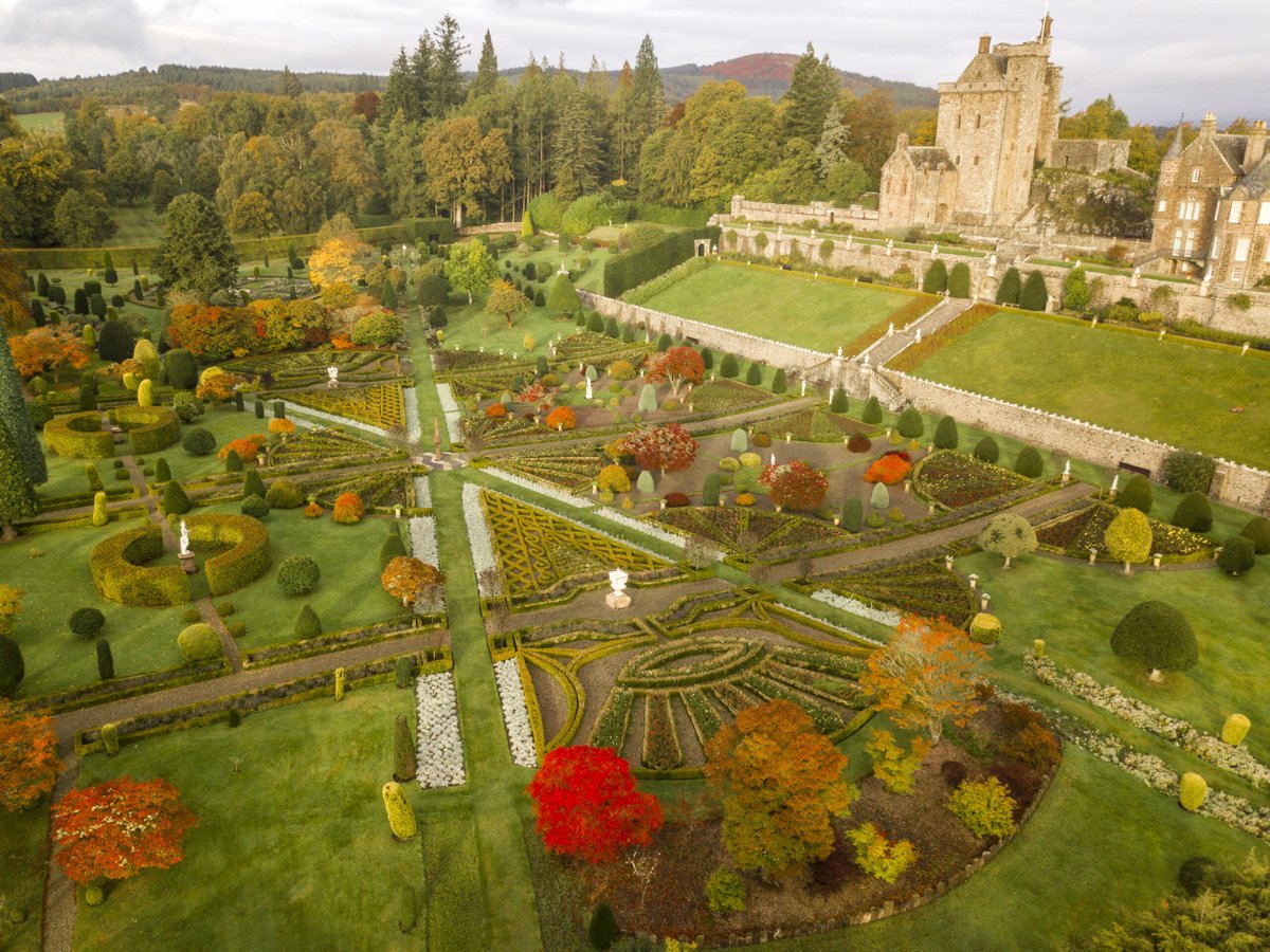 Built Environment Forum Scotland (@thebefs) on Twitter photo Calling all <a href="/Historic_Houses/">Historic Houses</a> & <a href="/ScotLandEstates/">Scottish Land & Estates</a> members! Your input needed for major Rural Tourism in Scotland Survey. Help shape the future of the sector by sharing your experience in this 20-min survey. Data will inform <a href="/VisitScotland/">VisitScotland</a> strategy. šow.ly/I0gu50VRJtt Calling all <a href="/Historic_Houses/">Historic Houses</a> & <a href="/ScotLandEstates/">Scottish Land & Estates</a> members! Your input needed for major Rural Tourism in Scotland Survey. Help shape the future of the sector by sharing your experience in this 20-min survey. Data will inform <a href="/VisitScotland/">VisitScotland</a> strategy. šow.ly/I0gu50VRJtt