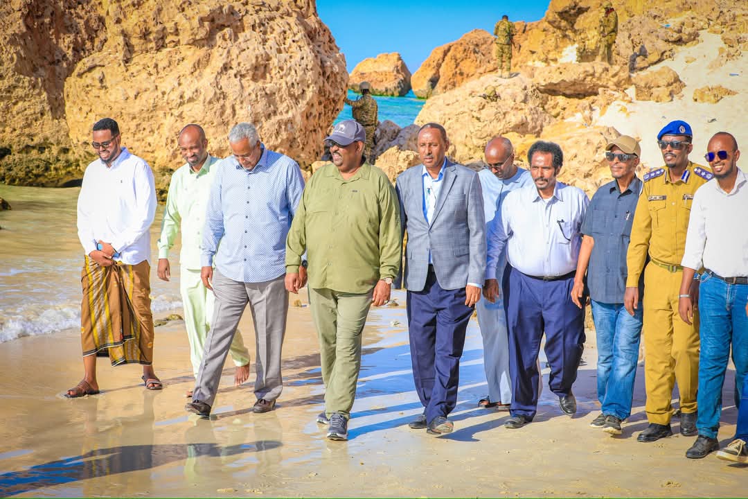 Plstatehouse's tweet photo. Boosaaso: Madaxweynaha Dowladda #Puntland @HESaidADeni ayaa booqday deegaan dal-xiiseedka Mareero ee duleedka magaalada #Boosaaso. https://t.co/hLTcP4xPIU
