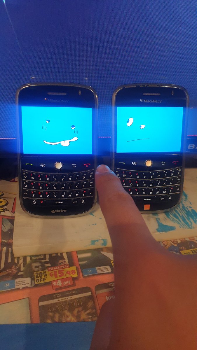 I found 2 scags. 2 scags told me one of them are fakes. Decide who is the fake one and I kill the fake one
#Regretevator #Regretevatorscag