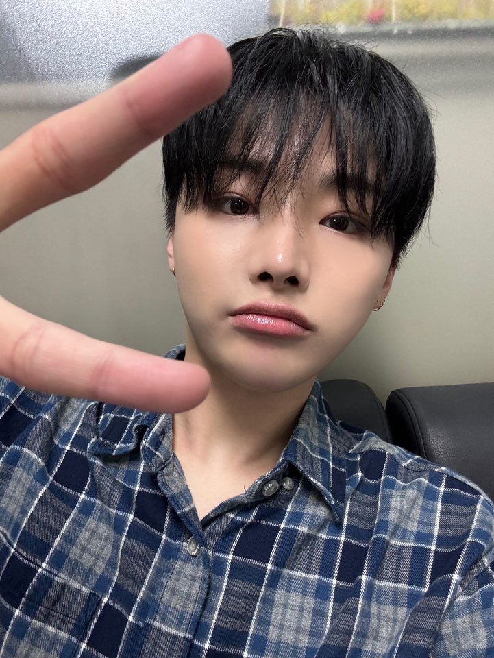 XODIAC_MEMBERS's tweet photo. [#렉스]

쪼은하루 😗🍀💚

#XODIAC #소디엑 #LEX #렉스 https://t.co/Ka1ciOTEy1