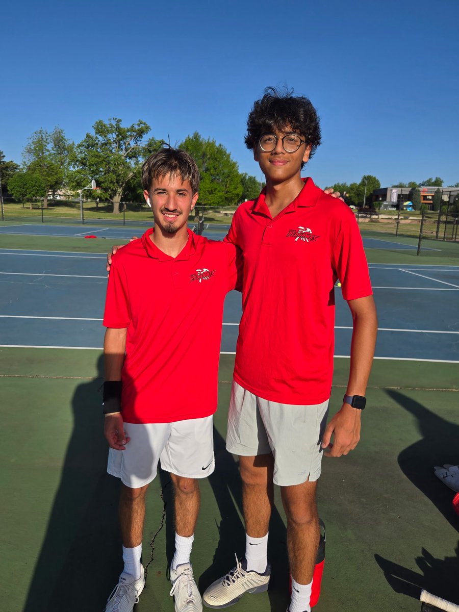 Good luck to our boys today at day 1 of state! 🙌🏼🎾