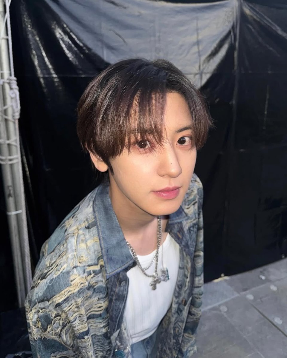 CHANYEOL GLOBAL tweet media