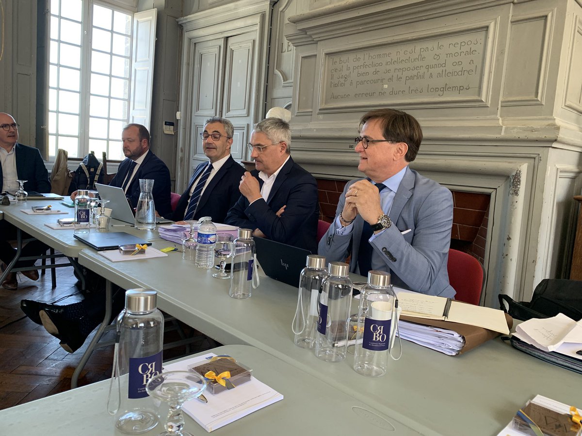 Audition des candidats à la conférence des bâtonniers à Tréguier par les bâtonniers de la conférence régionale des bâtonniers de l’ouest <a href="/Conf_Batonniers/">ConférenceBâtonniers</a> <a href="/cbayle33/">Christophe Bayle</a> <a href="/ConfRegBatOuest/">Conférence Régionale des Bâtonniers de l'Ouest</a> <a href="/JacquesDemay/">Jacques Demay</a>