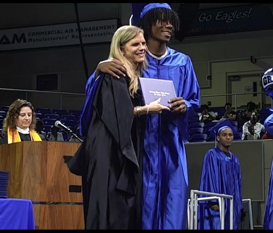 Kimberly Jones (@mrscoachj) on Twitter photo <a href="/ErnestTJones/">Ernest T. Jones</a>
Graduated and days later, you’ve reached another milestone…
Happy birthday, son! We love you!!😘 🥰 <a href="/ErnestTJones/">Ernest T. Jones</a>
Graduated and days later, you’ve reached another milestone…
Happy birthday, son! We love you!!😘 🥰