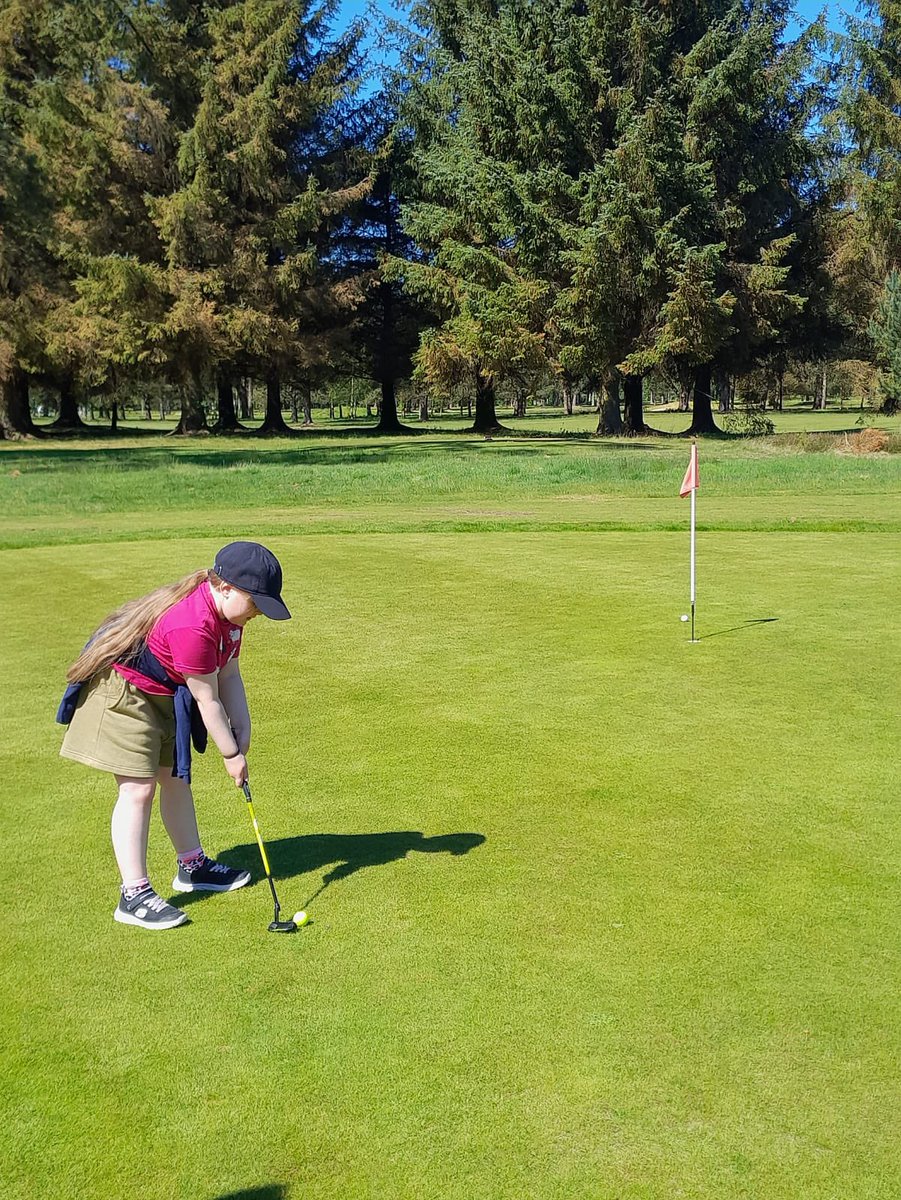 Fife Active Schools (@fifeactivesch) on Twitter photo ⛳️🌳| 🆕 Girls Golf Festival
Our first ever Girls Golf Festival took place today <a href="/ladybankgolf/">Ladybank Golf Club</a> for schools within the #BellBaxter cluster!
🏫 - 5 Schools ✅
🙋♀️ - 20 Participants ✅
☀️ - Beautiful Day ✅
…we think it was a huge success! 👏👊🤝
#GirlsGolfHub #Ladybank ⛳️🌳| 🆕 Girls Golf Festival
Our first ever Girls Golf Festival took place today <a href="/ladybankgolf/">Ladybank Golf Club</a> for schools within the #BellBaxter cluster!
🏫 - 5 Schools ✅
🙋♀️ - 20 Participants ✅
☀️ - Beautiful Day ✅
…we think it was a huge success! 👏👊🤝
#GirlsGolfHub #Ladybank