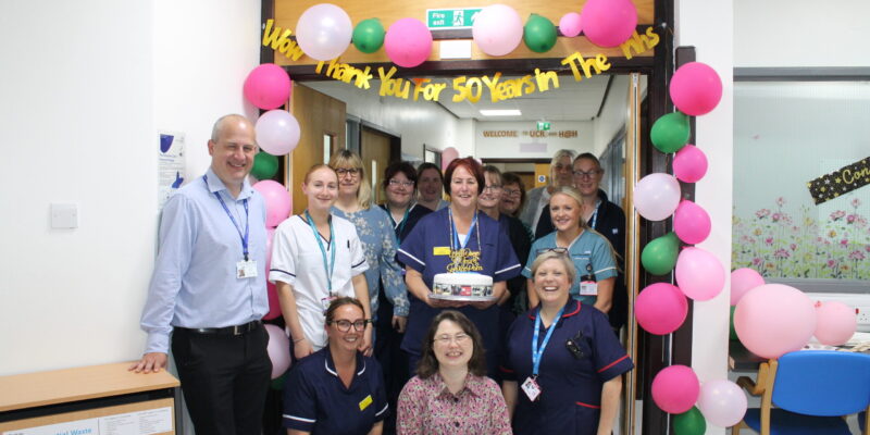 NHS North East & Yorkshire (@nhsney) on Twitter photo This Friday, we're giving a special shout-out to Pam - an inspirational Community Nurse at <a href="/SouthTees/">South Tees Hospitals</a>.
She's celebrating an amazing 50 years working in the NHS! 👏
🗣️"I absolutely love my job"
Thank you for your incredible service.💙
southtees.nhs.uk/news/community… This Friday, we're giving a special shout-out to Pam - an inspirational Community Nurse at <a href="/SouthTees/">South Tees Hospitals</a>.
She's celebrating an amazing 50 years working in the NHS! 👏
🗣️"I absolutely love my job"
Thank you for your incredible service.💙
southtees.nhs.uk/news/community…