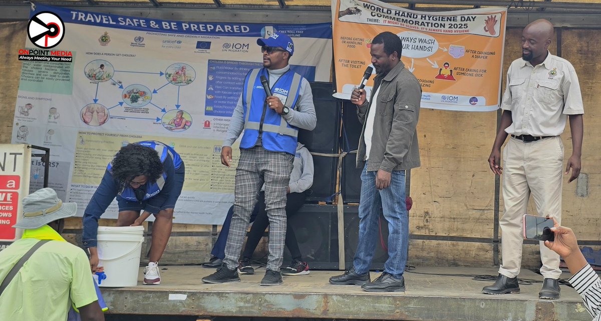 OnPointMedia4's tweet photo. Day 5
We Make Sure The Message Reach Targeted Audience!!
Beitbridge commemorates World Hand Hygiene Day 2025 under  the theme: "It Might Be Gloves: It's Always the Hygiene."
Supported by @IOMZimbabwe
Facilitator @LloydMungoni https://t.co/pqfcUFkR3D