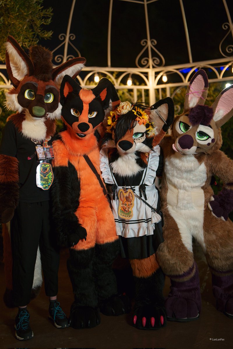 CommandoDJ's tweet image. Wow, it's been that long already.
A month ago, LVFC was a blast I had an amazing time with friends, and we even went to the Grand Canyon after, it was a blast. 
I want to go on more adventures like that.