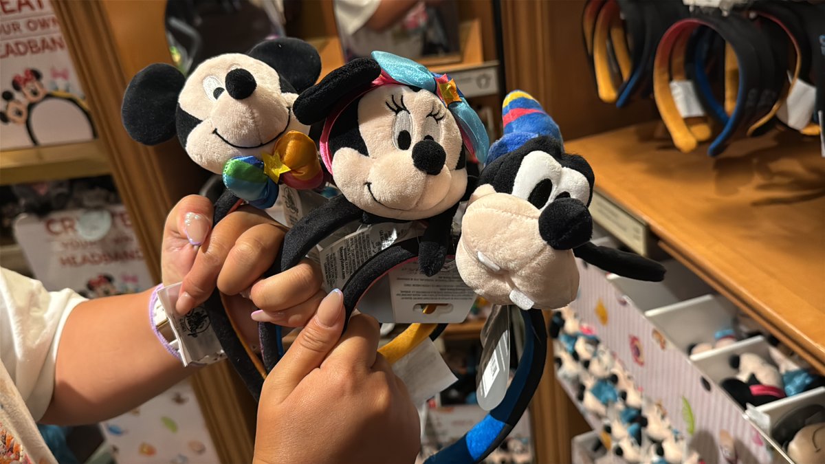 タグ付きレア！【海外ディズニー限定】 観覧車 ファンウィール カチューシャ カリフォルニアディズニー 70周年 カチューシャ ディズニー