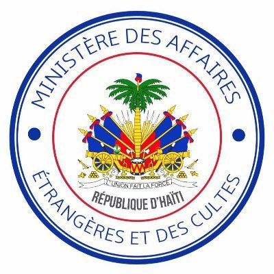 mcollinx17's tweet photo. Pou n konprann dezòd ki gen nan imaj Repiblik Ayiti a gade pa egzanp Logo MAE a epi gade logo anbasad ak kèk konsila. Tipografi pa konsistan, palèt koulè dwategoch, senbòl plase vaykevay. Gade Anbasad o Canada a epi gade logo Consila menm Anbasad sa ki nan Montreal😭 https://t.co/CalZoIMi2w