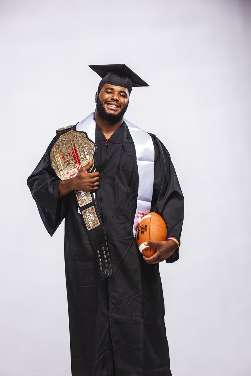 Walt Wells tweet media