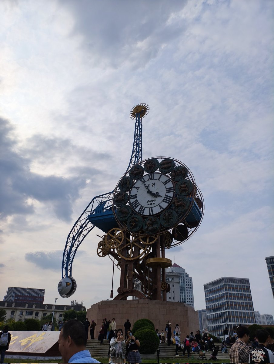 Tianjin Century Clock Square
#photograghy #ChinaTravel