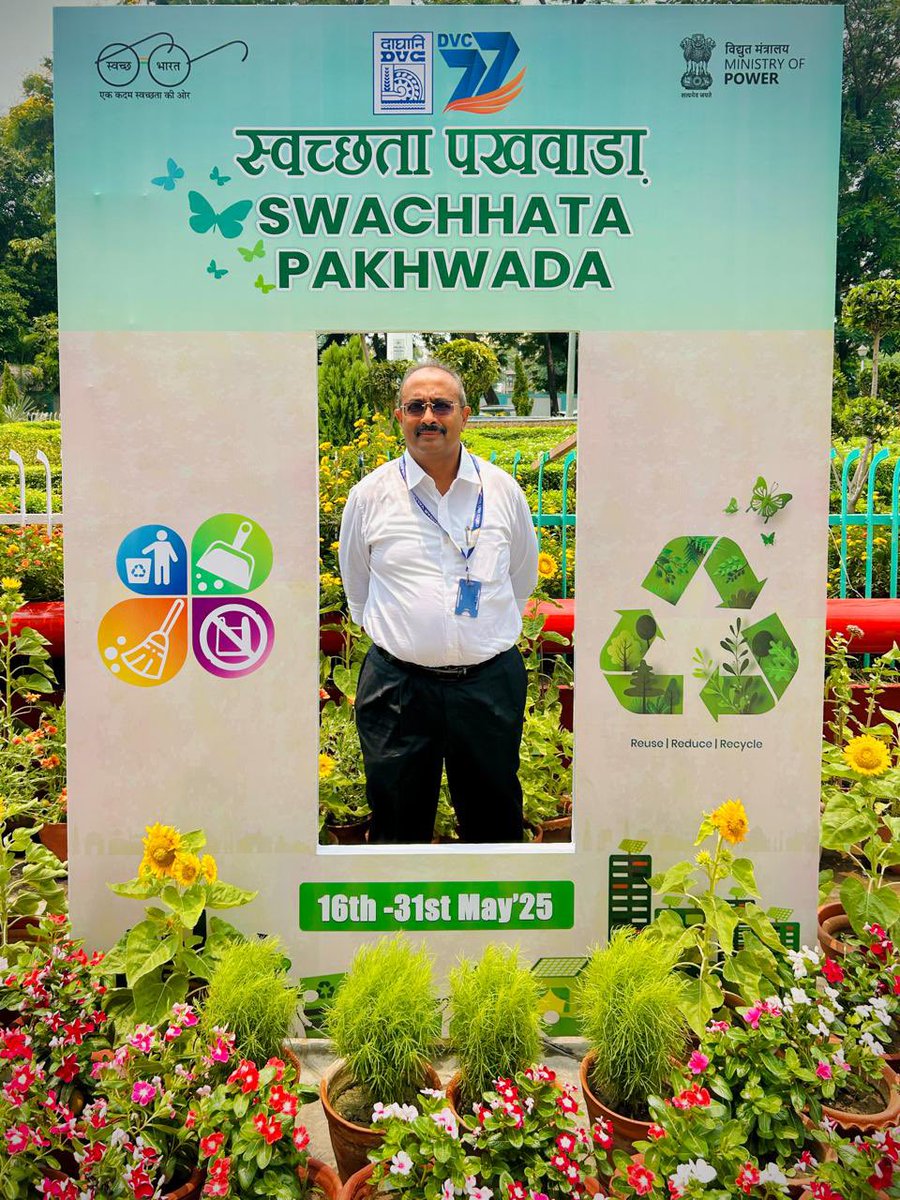 🌿✨ Swachhta Pakhwada 2025 begins at DVC! ✨🌿
Inaugurated with lamp lighting &amp; Swachhta Pledge by Chairman, DVC.
Selfie booth launched too!
Let’s commit to a cleaner, greener tomorrow. 💚
#SwachhtaPakhwada #DVCForCleanIndia #SwachhBharat #DVC #CleanIndiaGreenIndia