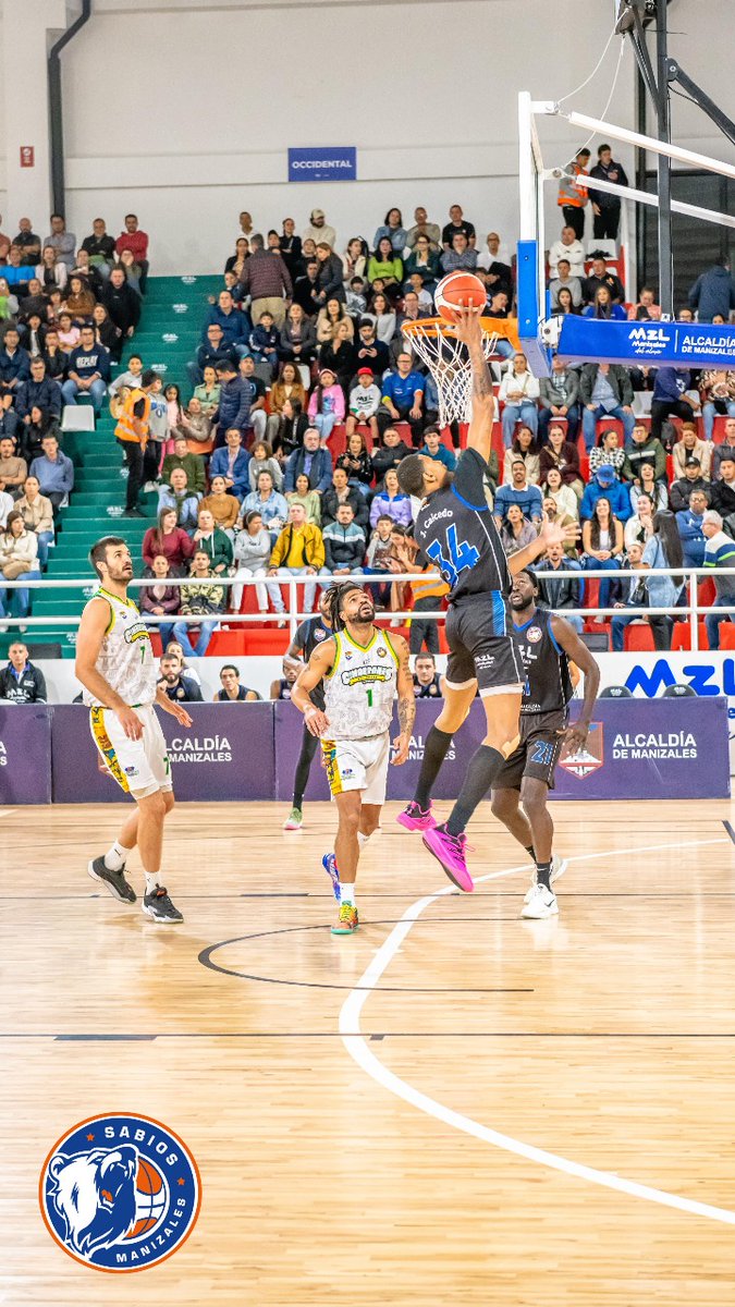 Sabiosbc's tweet image. ¡INVICTOS EN CASA!
Estas son las mejores postales de una noche llena de adrenalina, garra y corazón
Sabios Manizales venció a Cimarrones y suma su tercera victoria en línea, la segunda en casa
¡El Coliseo Mayor se respeta!

#VamosSabios #Basketball #LigaBetplay @DPB_Colombia