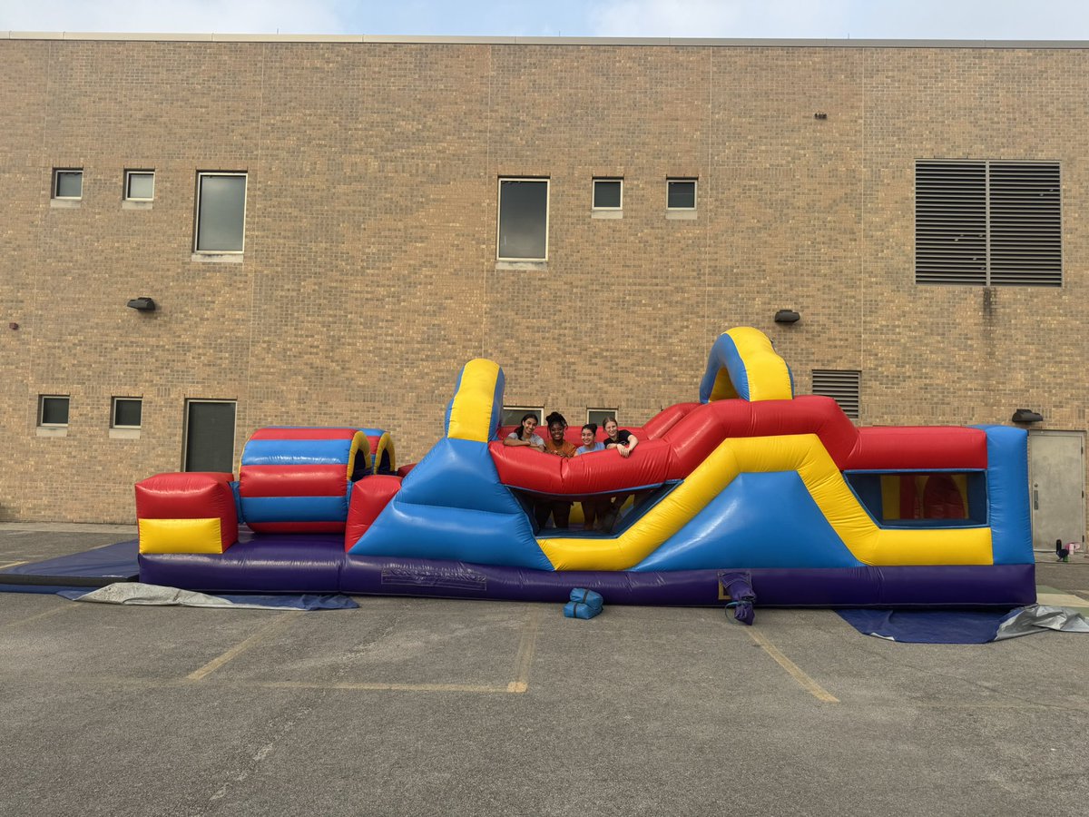 Madison Volleyball tweet media