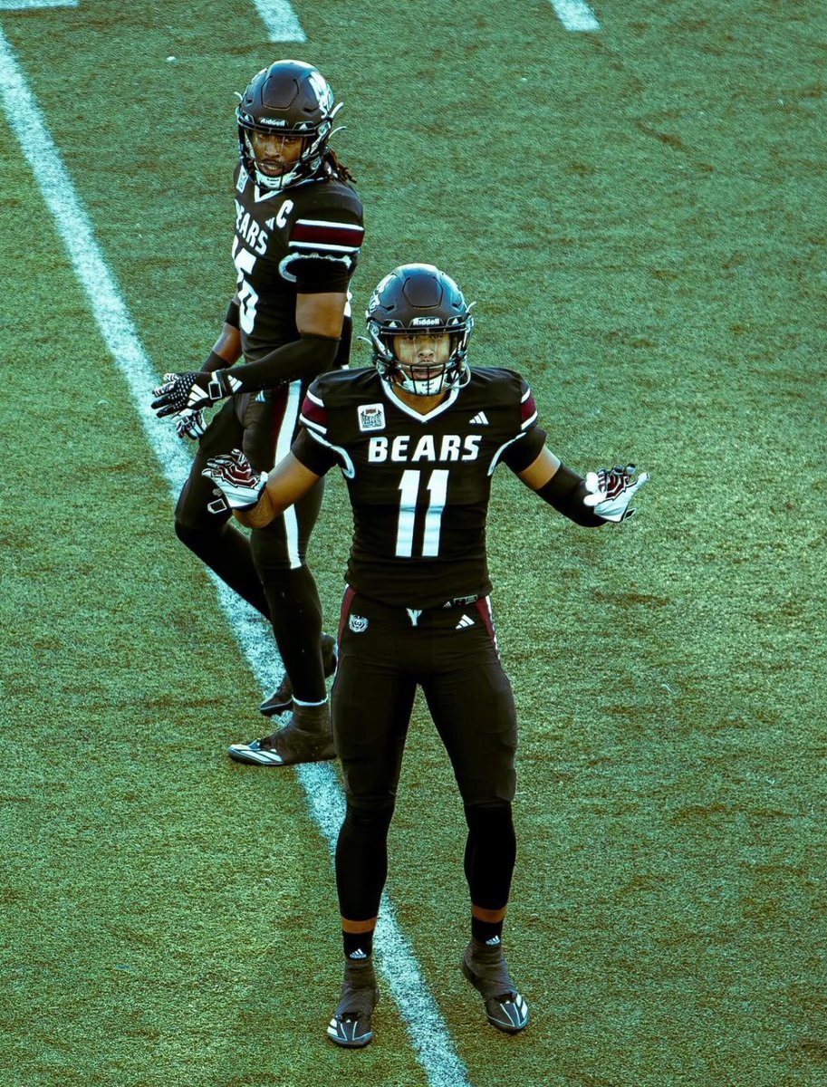 Kamhurst6's tweet image. After a great conversation with @Coach_CFRANK I’m blessed to receive a division 1 offer from MO State🤍🖤!!! #AGTG @tony_woolfolk @JPRockMO @AllenTrieu @AthleticsLFLA