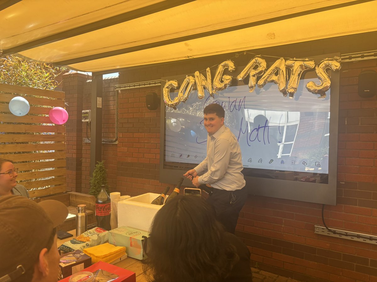 JacinthaOS's tweet image. Huge congrats to @maitiuomurchu on passing his PhD viva today. Very proud. Thanks to his examiners Prof @K_Butterworth and Dr @MartinBarr10 and Prof @JoanneLysaght for chairing. Thanks to @BreakthroCancer for funding this work.