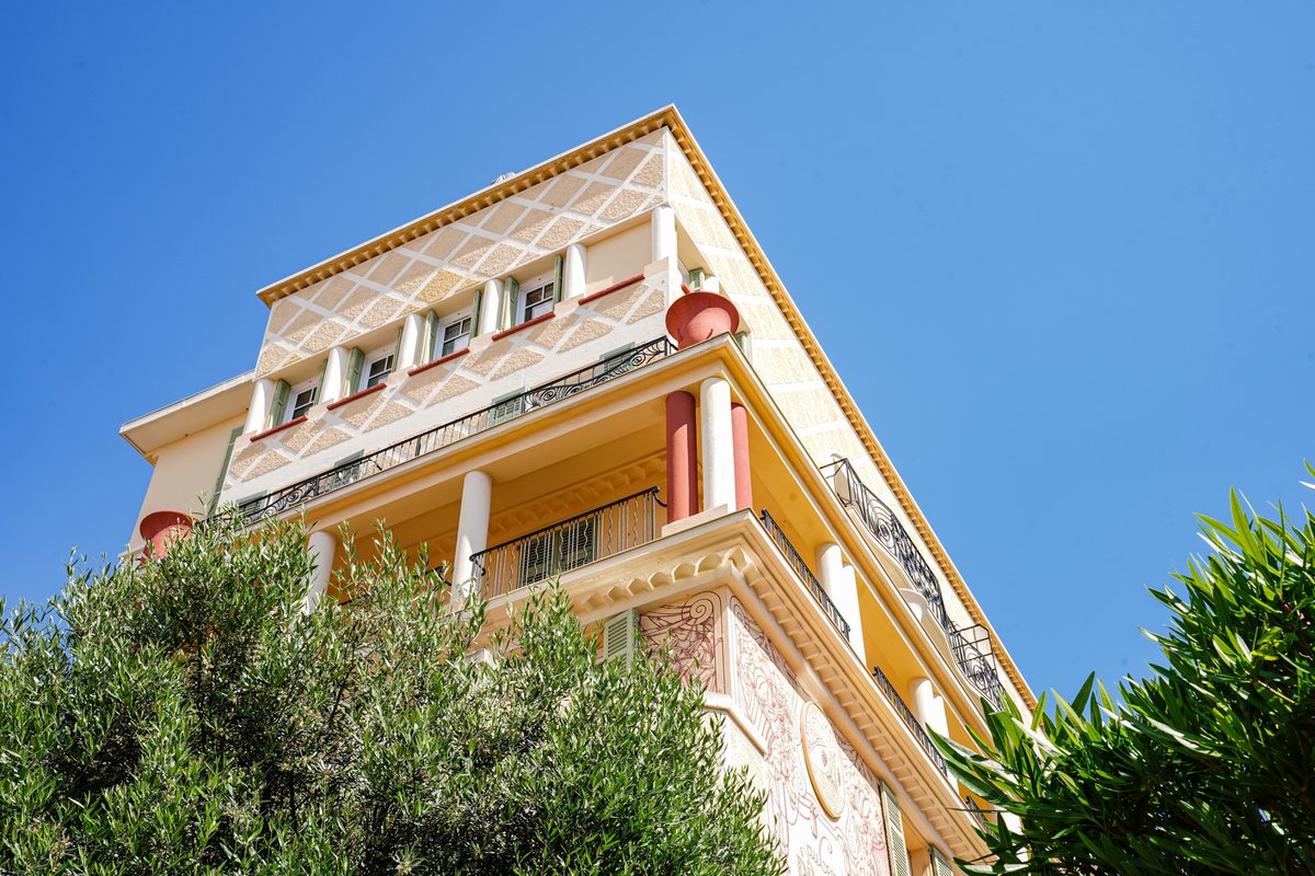 Antibes Juan les Pins 🌳🌊☀ tweet media