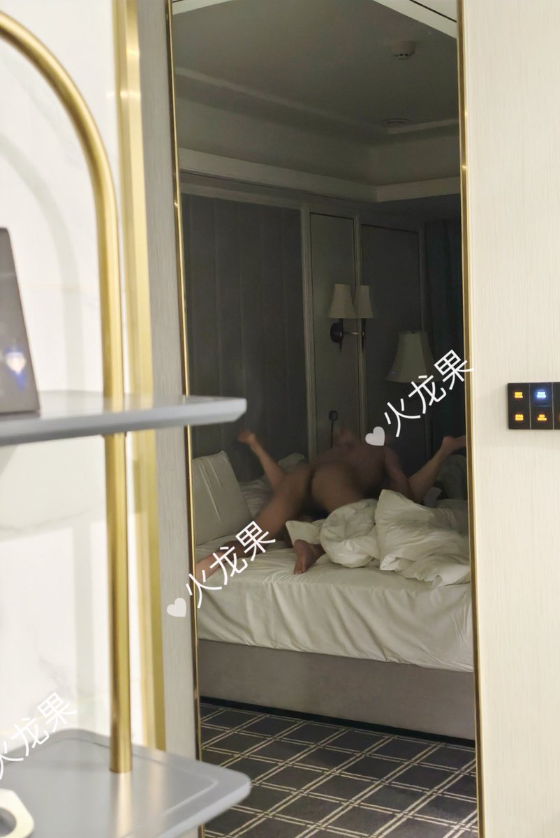 又是看戏的一晚😂