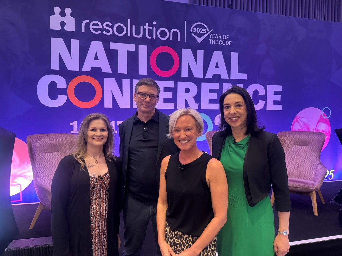 4PB (@4pbfamilylaw) on Twitter photo Our very own Anita Mehta kicked off the <a href="/ResFamilyLaw/">Resolution</a> National Conference 2025 alongside co-host Simon Blain, hosting a special live recording of their award-winning podcast, Talking Family Law, for the Keynote Address. They were joined by expert guests Professor Jane Our very own Anita Mehta kicked off the <a href="/ResFamilyLaw/">Resolution</a> National Conference 2025 alongside co-host Simon Blain, hosting a special live recording of their award-winning podcast, Talking Family Law, for the Keynote Address. They were joined by expert guests Professor Jane