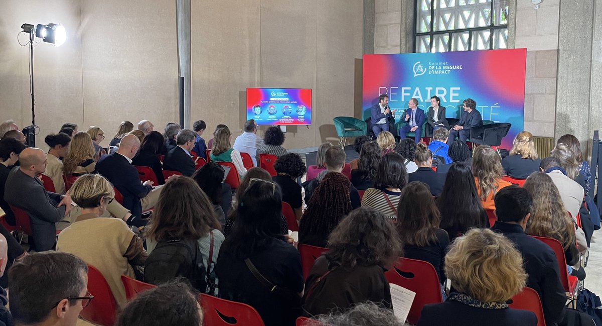 louriealexandre's tweet image. L’innovation sociale, elle vient du public et du privé, du business et de l’intérêt général, du local et du national…

Superbe exemple avec cette-table ronde avec Agathe Cagé, Damien Baldin, Baptiste Pecriaux et Thibault de St Pol 

Heureux d’organiser des échanges si précieux