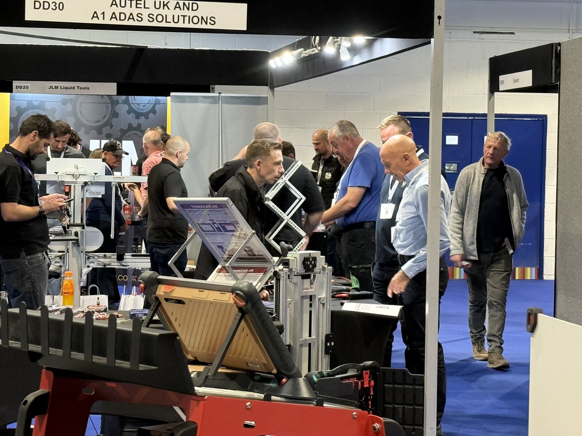 We never tire of seeing the impressive stands our exhibitors bring to Mechanex and all for you, our visitors! We couldn’t possibly choose a favourite as they are all just TOO good 😍