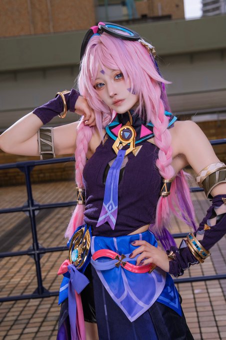 Twitterのコスプレ画像24