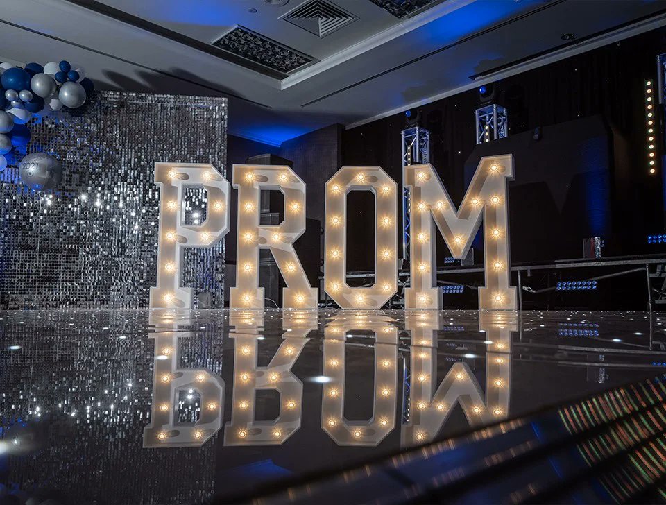 Last chance now for Year 11 students to purchase their Prom Tickets!