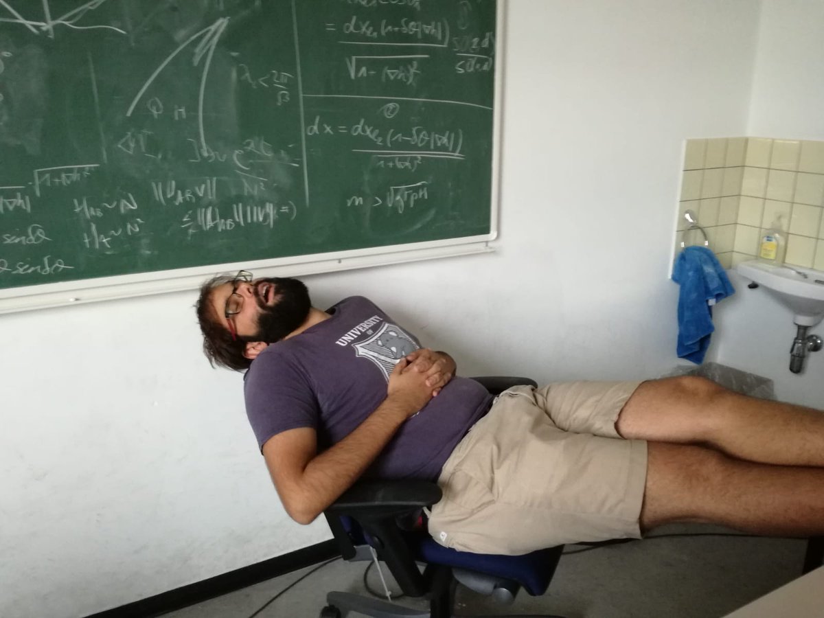 Thomas Van Riet tweet media