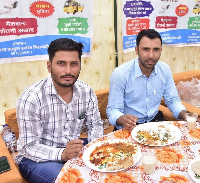 डीडवाना से पंचायत समिति सदस्य और आसपास क्षेत्र में सर्वसमाज की बेहद मजबूत आवाज और अपनी तल्ख लेखनी से आसपास के पीड़ित और कमजोर तबके की आवाज , ओर अपने क्षेत्र की मूलभूत आवश्यकताओं, जरूरतों को सरकार तक पहुंचाने में हमेशा तत्पर रहने वाले भाई शेर मोहम्मद को जन्मदिन की बेहद मुबारकबाद।