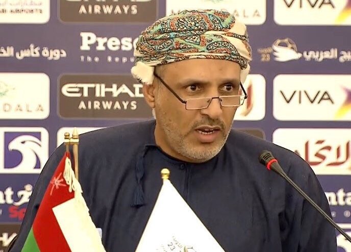 Nabil20183's tweet photo. حقيقة أتمنى فوز الأخ الدكتور جاسم بن محمد الشكيلي لمنصب رئاسة الاتحاد العُماني لكرة القدم في الفترة القادمة وذلك لما يملك من تاريخ كروي وإداري مشرّف وكبير ،، فهو رجل المرحلة القادمة وقادر على تصحيح المسار ورفع سمعة الكرة العمانية وتطوير المسابقات والمنتخبات الوطنية. https://t.co/0GzK1RoVFj