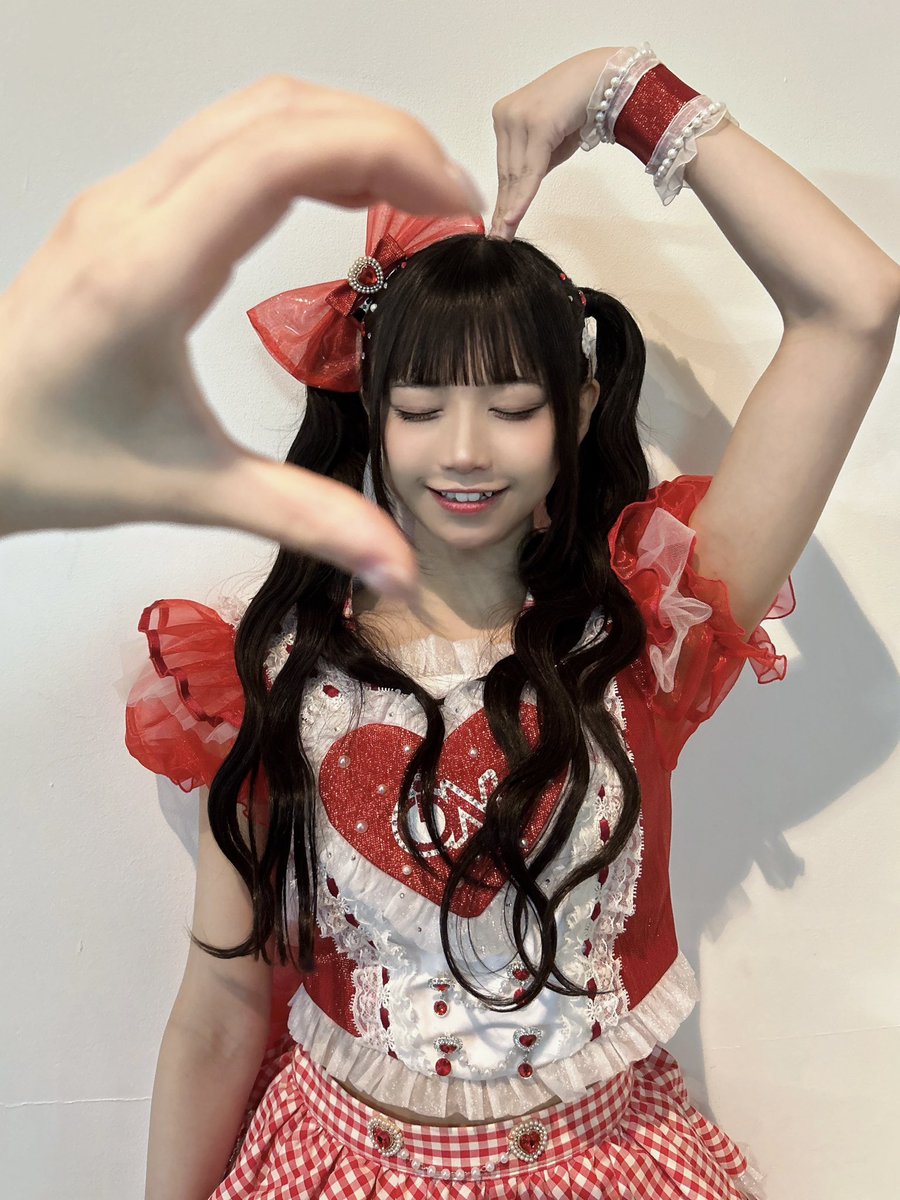 6日後にデビューのアイドル⸝꙳.⋆