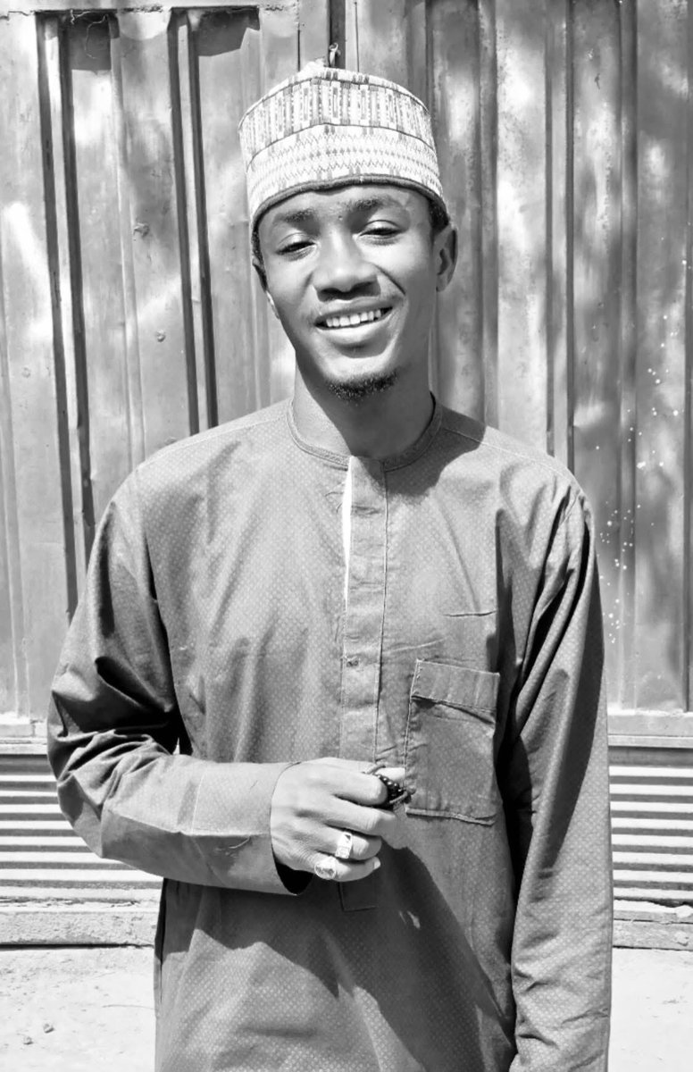 imamuswap's tweet photo. Juma’at Mubarak ✨⚡️🤍
May the blessings of Allah be with us.🤍
Ameen 🤲🏻
#JummatMubarak #web3community #buysmarter #SellFaster #imamuswap #Eurovision #Web3 https://t.co/F5tvOLG3EK