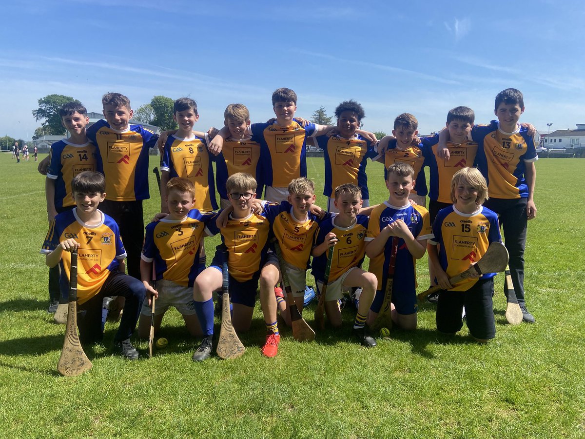 Well done to our Boys’ Mini 7s team who were runners up in the <a href="/offalyschoolGAA/">Offaly Cumann Na mBunscol</a> final yesterday. Congratulations to Dromakeenan N.S. who defeated us in the final. Thanks to David &amp; Emma Flaherty for sponsoring our new jerseys 💙💛