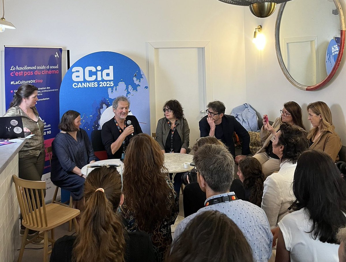 Erwan Balanant (@erwanbalanant) on Twitter photo De la Commission d’enquête à la concertation interprofessionnelle
Animés par <a href="/EmmaDancourt/">Emmanuelle DANCOURT</a>, les échanges se poursuivent avec cinéastes, producteurs, techniciens & militants pour lutter collectivement contre les VHSS dans la culture
<a href="/GroupeAudiens/">Audiens</a> <a href="/L_ARP/">Cinéastes de L'ARP</a> l’ACID et RESPECT De la Commission d’enquête à la concertation interprofessionnelle
Animés par <a href="/EmmaDancourt/">Emmanuelle DANCOURT</a>, les échanges se poursuivent avec cinéastes, producteurs, techniciens & militants pour lutter collectivement contre les VHSS dans la culture
<a href="/GroupeAudiens/">Audiens</a> <a href="/L_ARP/">Cinéastes de L'ARP</a> l’ACID et RESPECT