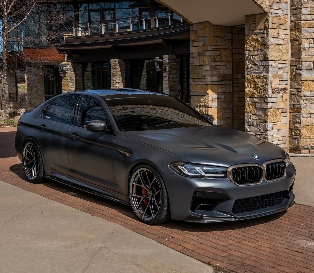 ExoticBMW tweet media