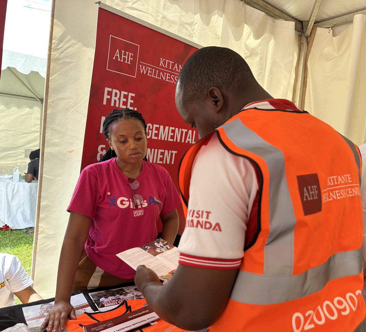 ahfugandacares's tweet image. Today, we join the world in commemorating  the Candlelight Memorial Day under the theme: “Ending AIDS by 2030, Building a Sustainable HIV Response.”
We remember, we honor and we recommit to the fight against HIV. #CandlelightMemorial
 #EndAIDS2030 #A