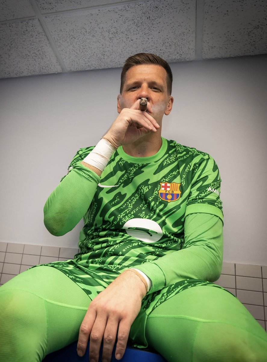 MisterCalvoChip ☆ tweet media