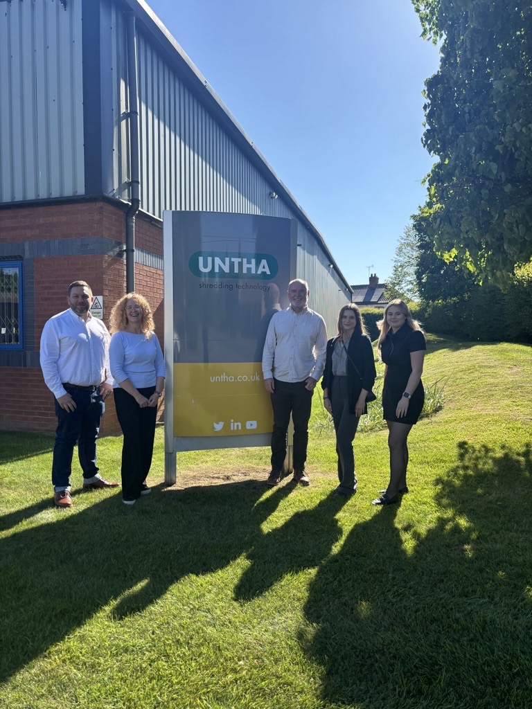 QueueAssociates's tweet image. On Tuesday, UNTHA UK welcomed some of our EMEA team to share their experience with #MicrosoftDynamics365 Business Central.  

We captured on-site video and interviews for an upcoming case study. 

Thank you to the UNTHA team for the warm hospitality!

#CustomerSuccess #CaseStudy